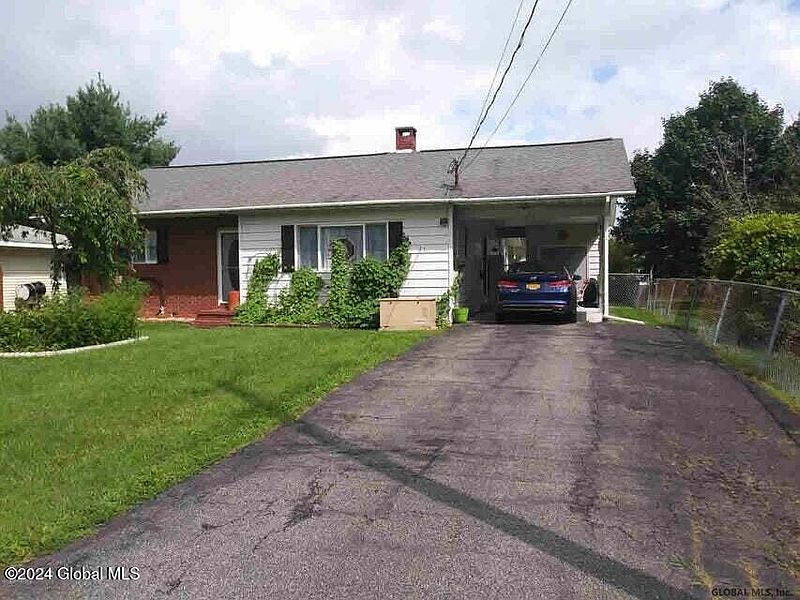 3rd image of 23 Ell Street