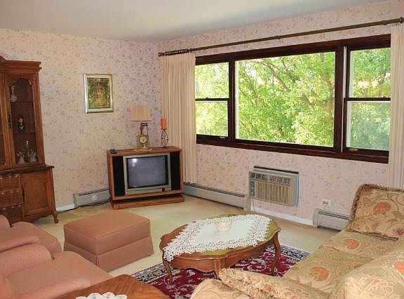 4th image of 245 Country Club Dr APT 2D