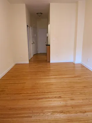 Rented by City & Suburban | media 2