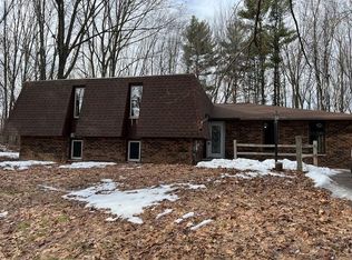 3847 White Pine Dr, Green Bay, WI 54313