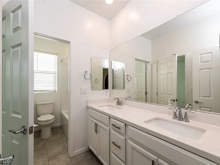 12412 Ocean Tiller Ave — Photo 28