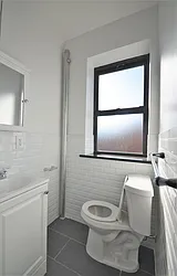 Rented by CITY SKYLINE REALTY INC