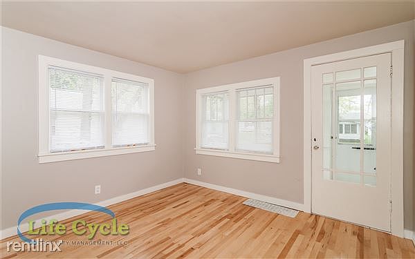 22880935253_eaed15d830_o