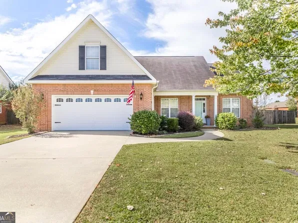 112 Dovecot Dr, Warner Robins, GA 31088
