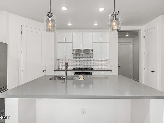 5th image of 3855 S MCQUEEN Road #41