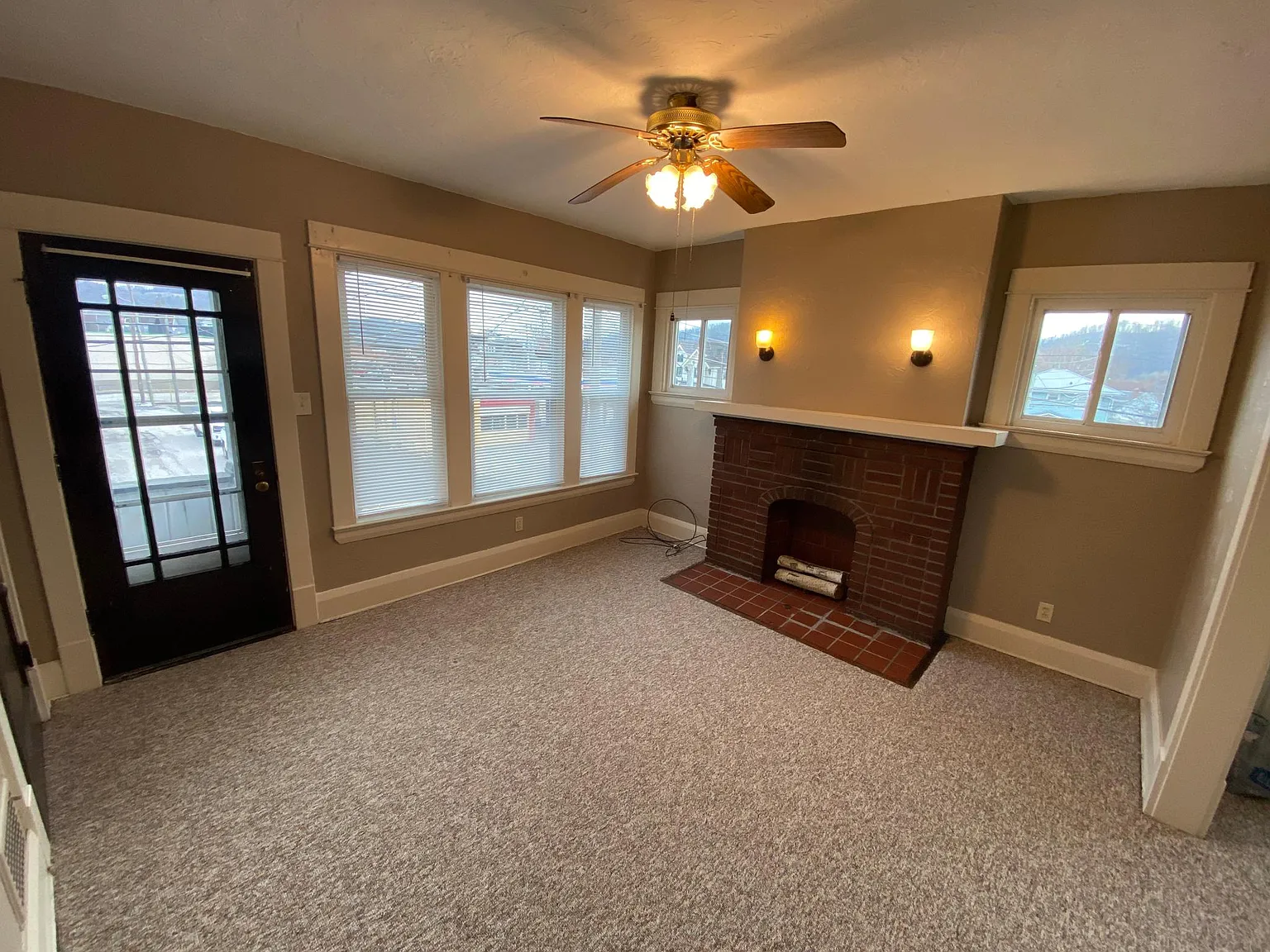 25 Cherry Hill Rd — Photo 2