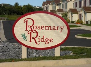 17 Rosewood Ct UNIT 103, Fishersville, VA 22939