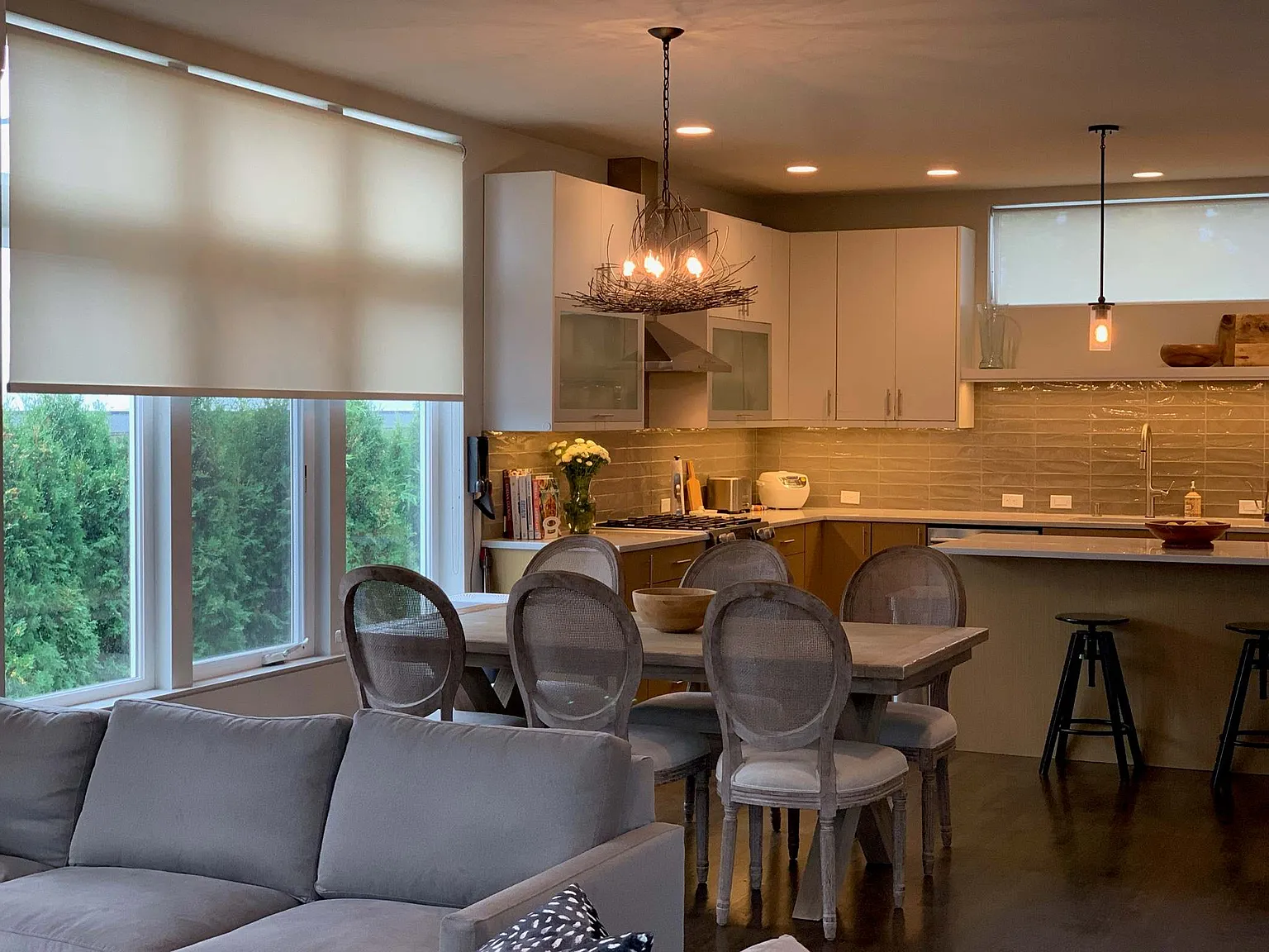 4 bed, 1970 sqft, $4,700 — Photo 4