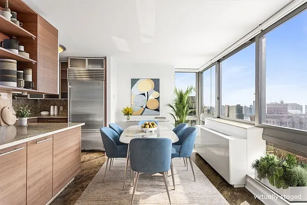 235 E 55th St #39C — Photo 2