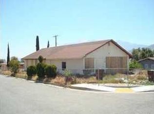 910 E Indian School Ln, Banning, CA 92220