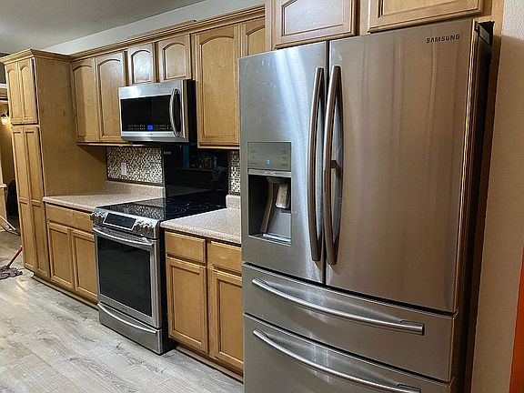 3rd image of 2624 E 11th St