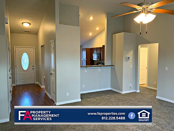 3rd image of 3629 Mariner Dr