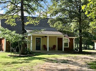 81 File Rd #113, Batesville, MS 38606