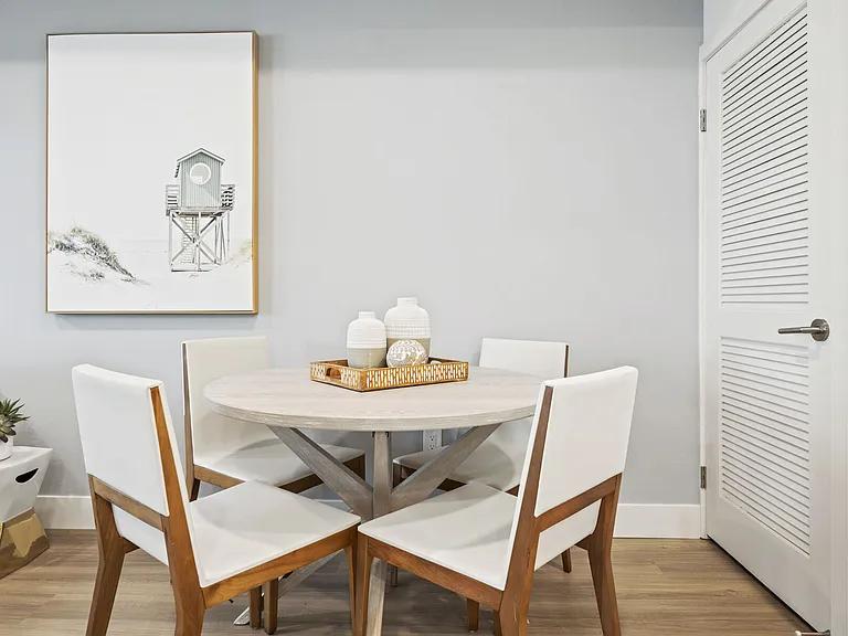 Living at NoHo — Photo 43