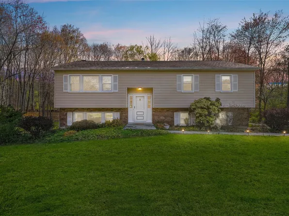 15 John Alexander Drive, Cortlandt Manor, NY 10567