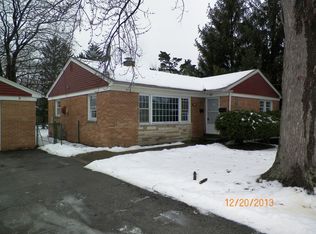 806 Revere Rd, Glenview, IL 60025