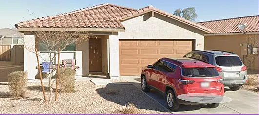 3 bed, 1200 sqft, $1,650 — Photo 1