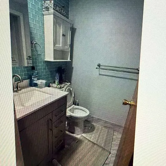 597 Orange St #1 — Photo 3