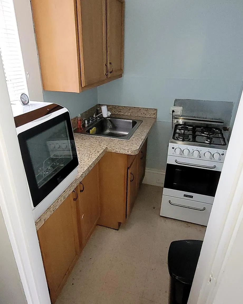 Studio, $1,125 — Photo 4