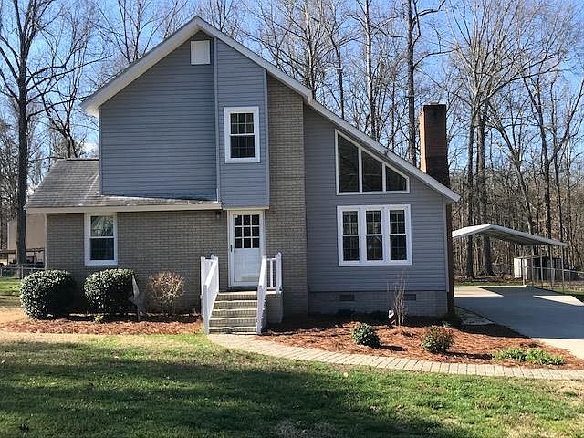 1st image of 151 Effie Dr