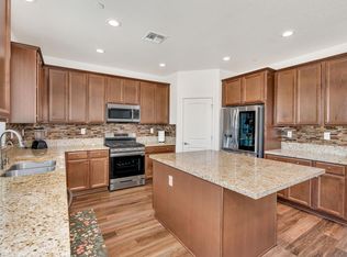 1856 Morro Ct, Los Banos, CA 93635