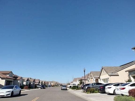 5th image of 2892 Cammie Ln