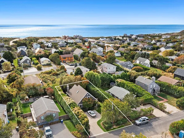 31 Hoppin Ave, Montauk, NY 11954