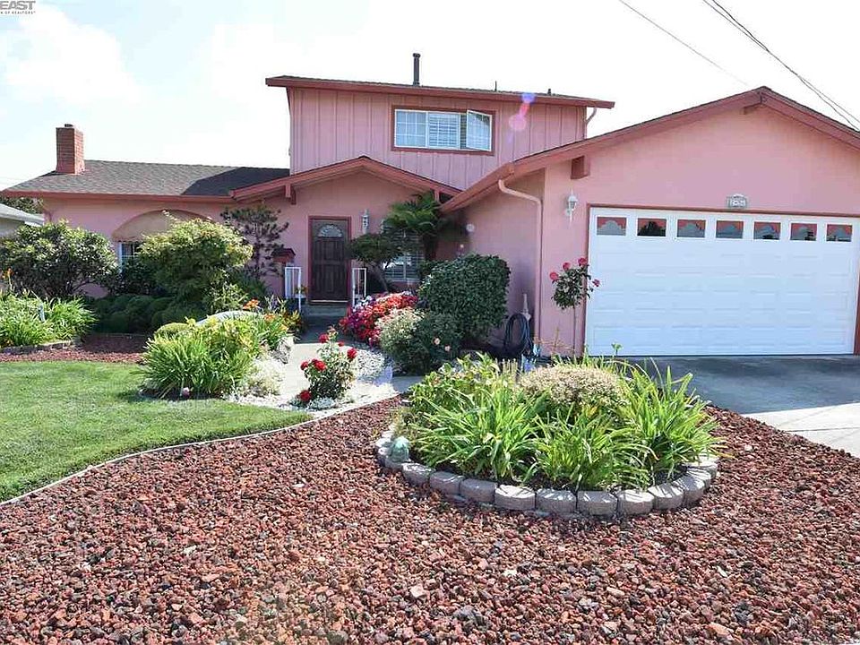 1st image of 2456 Driftwood Way