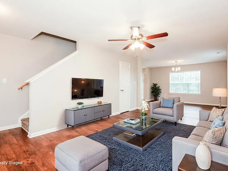 4905 Broad Leaf Ct — Photo 4