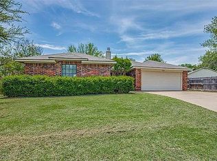 10125 Indian Mound Rd, Fort Worth, TX 76108