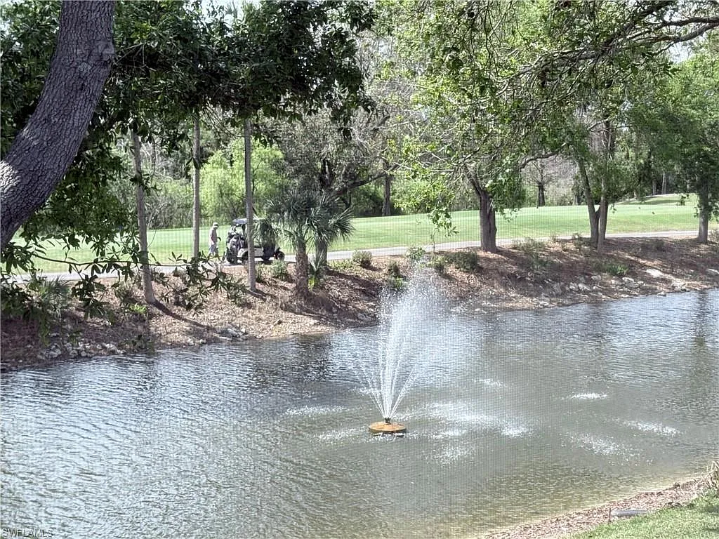 2 bed, 2.0 bath, 1784 sqft, $5,000 — Photo 2