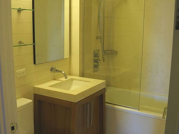 3rd image of 88 Greenwich St APT 1510