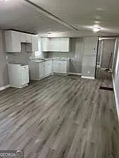 2 bed, 1.5 bath, 784 sqft, $950 — Photo 2