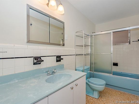 4th image of 8240 SW 13th Ter #8240