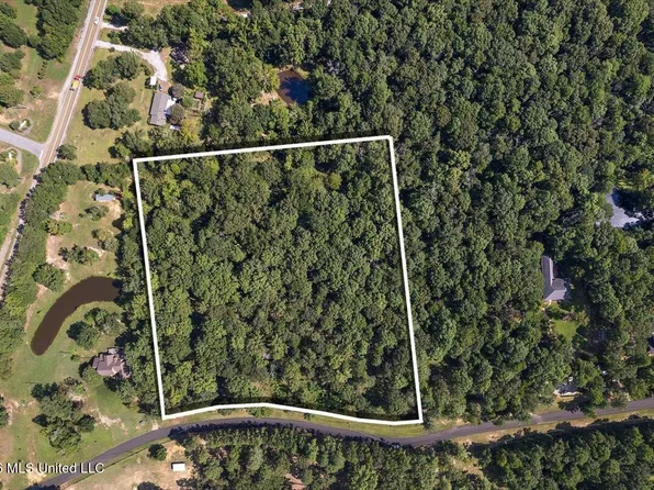 John Wayne Rd, Brandon, MS 39042