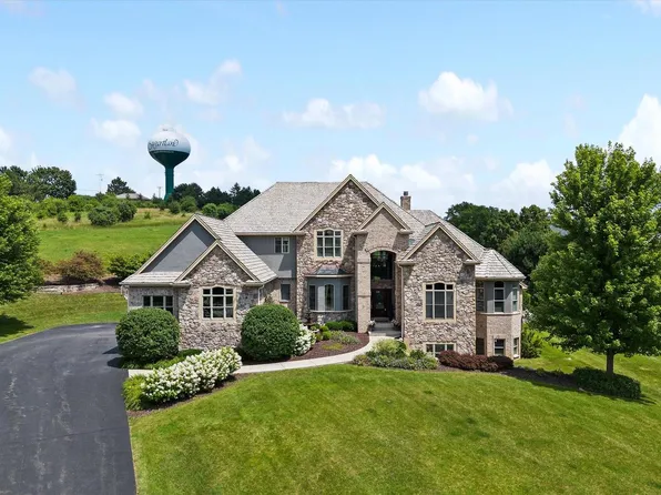 1002 Cypress COURT, Hartland, WI 53029