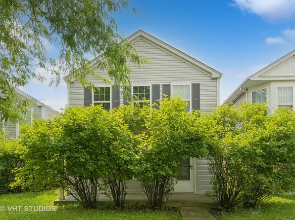 373 Lakewood Blvd, Park Forest, IL 60466