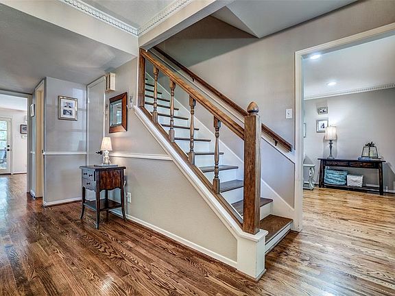 4th image of 9420 Dartcrest Dr