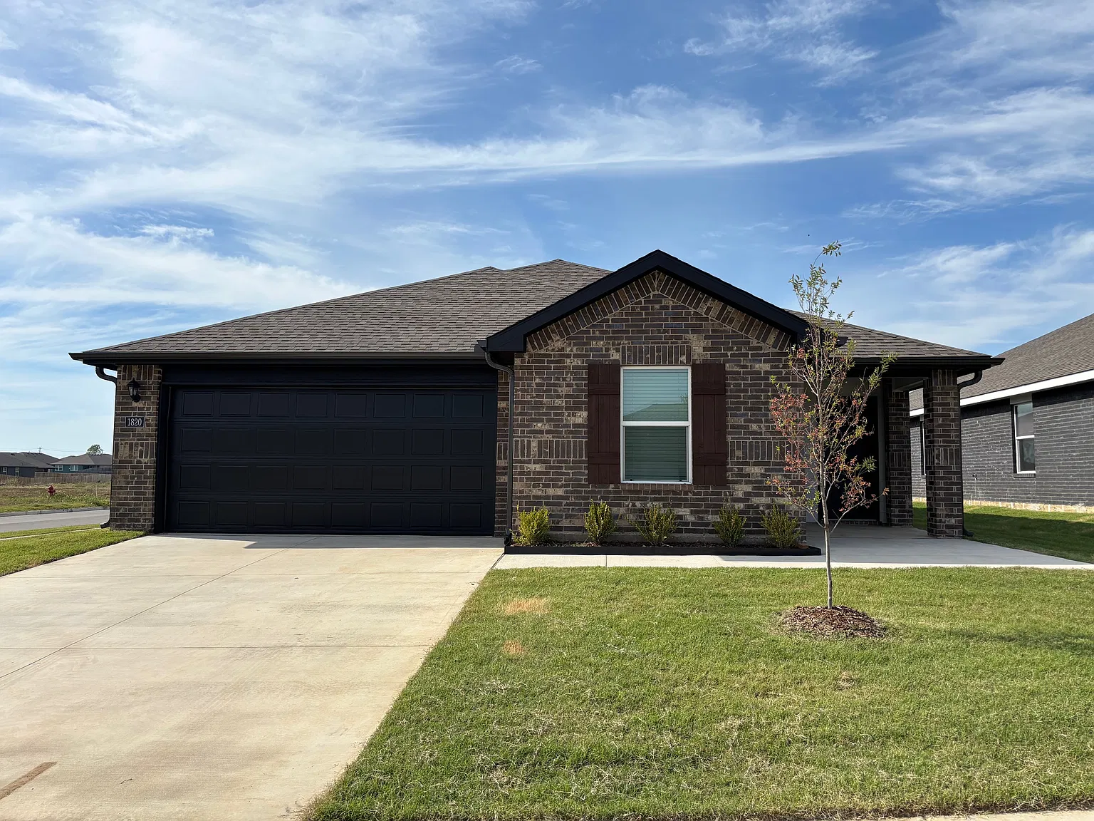 3 bed, 1538 sqft, $2,000 — Photo 1