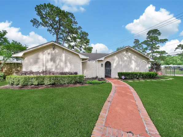4902 Dunsmere St, Houston, TX 77018