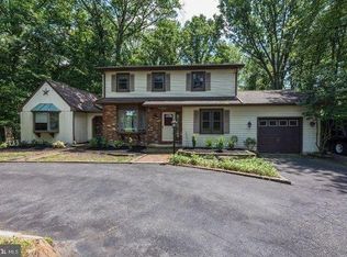 330 Union Mill Rd, Mount Laurel, NJ 08054