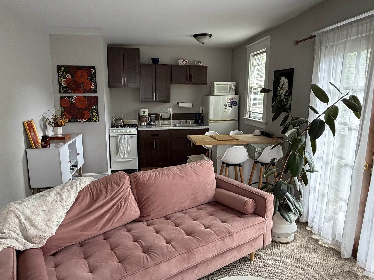 1 bed, $1,200 — Photo 2