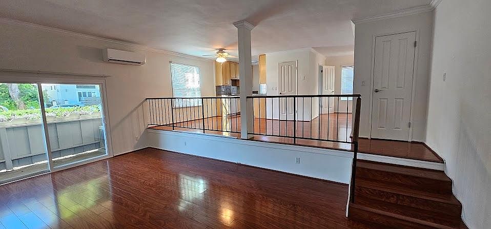 1st image of 1017 10th St APT 1