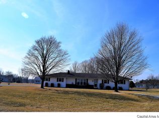 14517 Prairie Trl, Athens, IL 62613