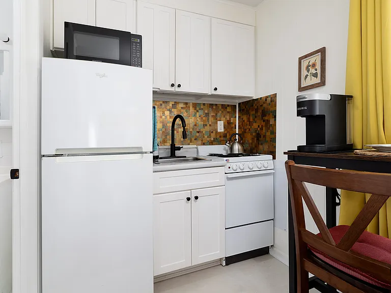 839 N Smith Rd #1 — Photo 9