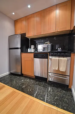 Rented by Global Realty Opportunities | media 16