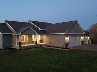 10610 275th Ave NW, Zimmerman, MN 55398