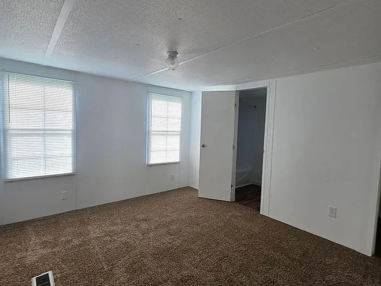 701 Trollingwood Hawfields Rd #3 — Photo 18
