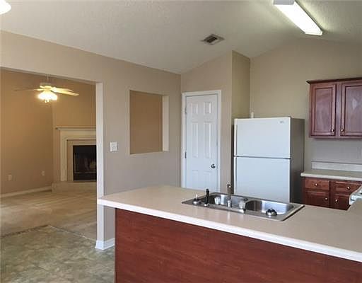 3rd image of 4405 Wigwam Dr