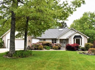 13 Windsor Pt, Crossville, TN 38558